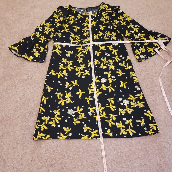 Zara Floral Dress - Picture 3 of 8